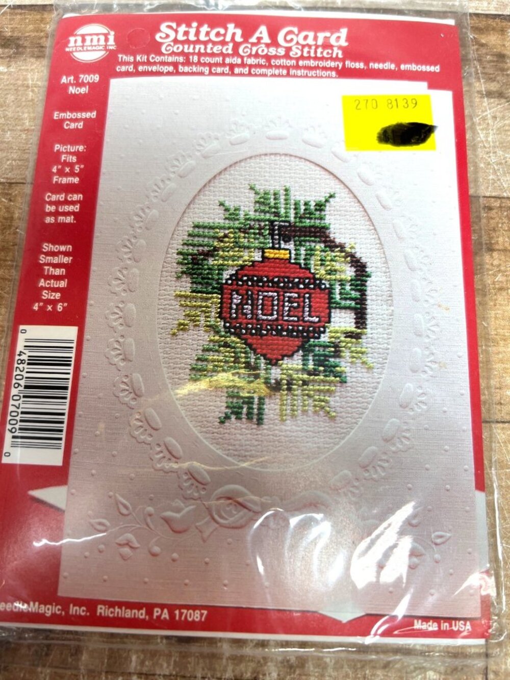 Stitch A Card Counted Cross Stitch Kit Noel 4" x 6" Embossed Card
